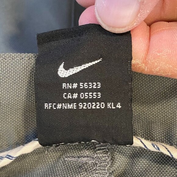 Nike Golf Mens Pants Size 40x32 Gray Polyester Flat Front Cuffs Breathable - Picture 11 of 15